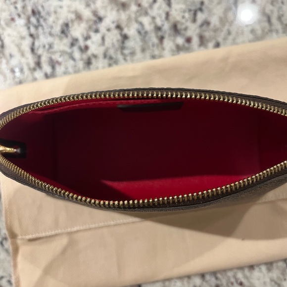 Louis Vuitton Cosmetic Pouch Small - Picture 3 of 5
